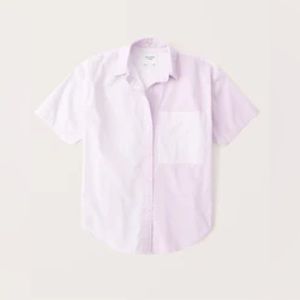Oversized Short-Sleeve Poplin Button-Up Shirt in Light Pink Pattern